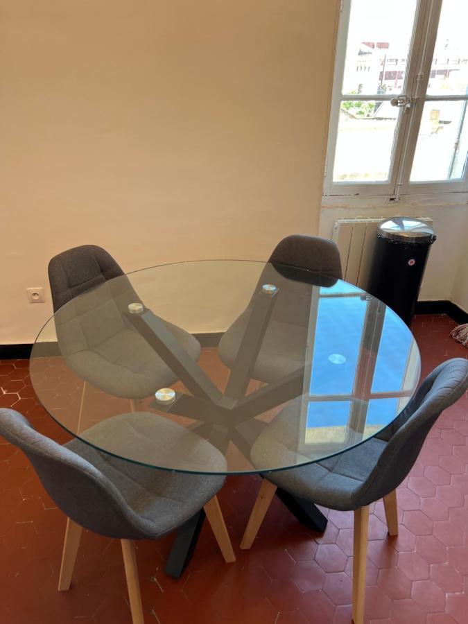 شقة Typique 3 Fenetres Marseillais مارسيليا المظهر الخارجي الصورة